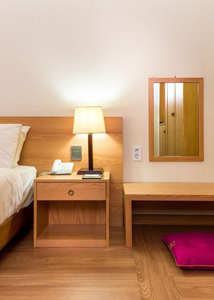 Sunbee Insadong Hotel 3*